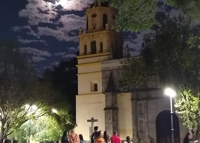 La Casa Del Jardin